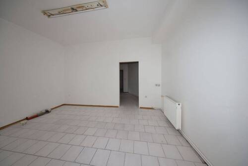 Büro 1 - 