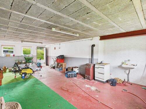 Partyraum/Werkstatt - 