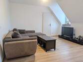 Wohnzimmer.jpg - Nähe Wöhrderwiese ! Helle moderne 3-Zi.-DG-Whg. 83 m², Laminat, 6. OG mit Aufzug