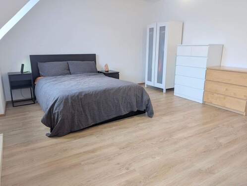 Schlafzimmer.jpg - 