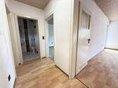 Flur - 2 Zimmer Etagenwohnung in Neunkirchen am Sand