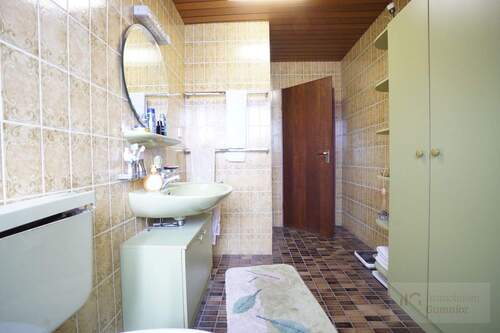 Badezimmer DG - 