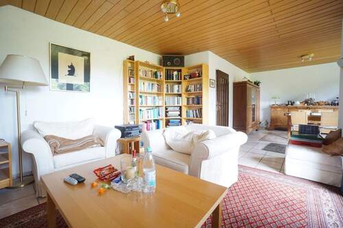 Wohn-und Esszimmer DG - 