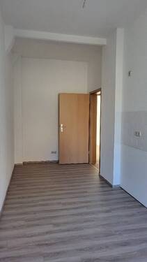 Küche 2.jpg - 2 Zimmer Etagenwohnung in Erfurt