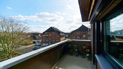 Balkon - Helle 2-Zimmer-Wohnung mit Balkon