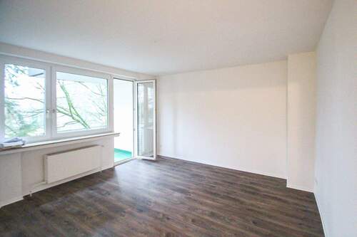 Wohnzimmer - 3 Zimmer Etagenwohnung zur Miete in Bochum