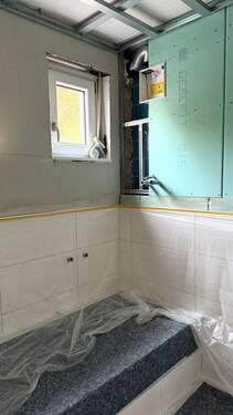 Hauptbad in Renovierung - Bungalow mit 263,00 m² in Kaiserslautern / Lämmchesberg zum Kaufen