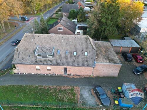 Außenansicht - Mehrfamilienhaus, Wohnhaus mit 180,00 m² in Bedburg-Hau zum Kaufen