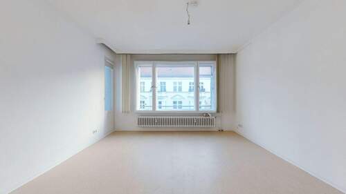 Wohnzimmer - Etagenwohnung mit 30,00 m&sup2; in Berlin zur Miete