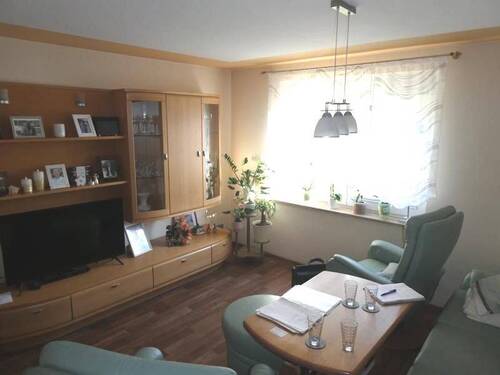 Wohnzimmer in EG - 