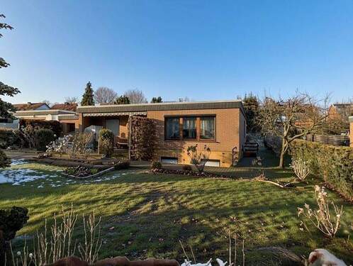 Außenansicht - Kleiner Bungalow in ruhiger Lage von Flechtorf