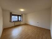 Schlafzimmer 2 - Etagenwohnung mit 97,00 m&sup2; in Crailsheim zur Miete