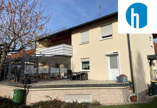 Hausansicht - Freistehendes Wohnhaus mit Einliegerbereich, Doppelgarage und attraktivem Außenbereich