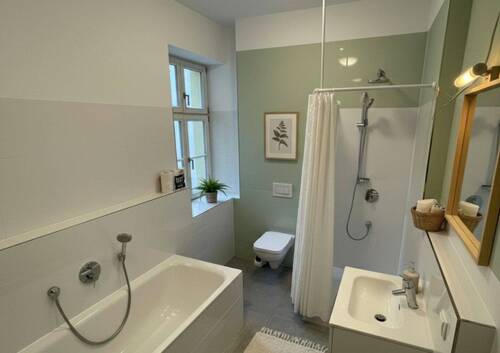 Bad - 2 Zimmer Etagenwohnung in Mönchengladbach