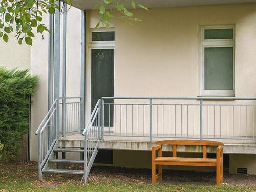 Balkon mit Gartenanteil - 2 Zimmer Etagenwohnung in Leipzig