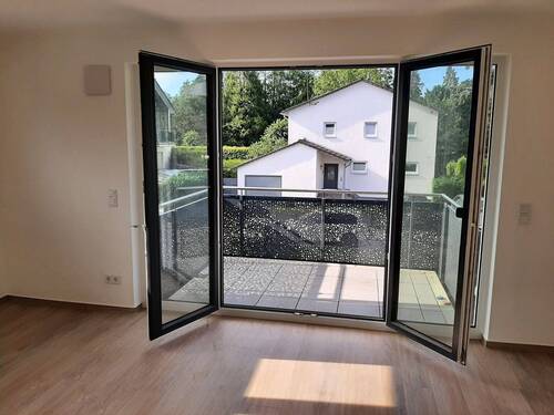 Balkon - 2 Zimmer Etagenwohnung in Siegburg