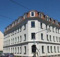 Großzügige, helle und gemütliche 2-Z-DG Wohnung mit hochwertiger EBK in Stötteritz - Leipzig