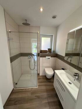 GWC mit Dusche - 