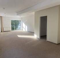 Viel Platz für Ihren Erfolg bietet dieses helle Einzelbüro mit separatem Archivraum! - Dresden Bühlau/Weißer Hirsch