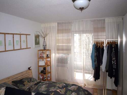 Schlafzimmer - 2 Zimmer Etagenwohnung in Landshut