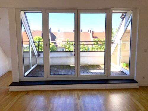 Loggia - 3 Zimmer Etagenwohnung zum Kaufen in Nürnberg