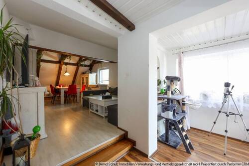 6 Flur zum Balkon - 