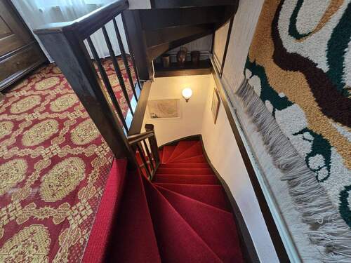 wunderschöne Holztreppe - 