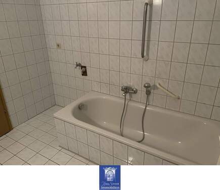 Bad - Etagenwohnung mit 50,80 m² in Meißen zur Miete