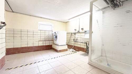 Keller HWR + Dusche - 