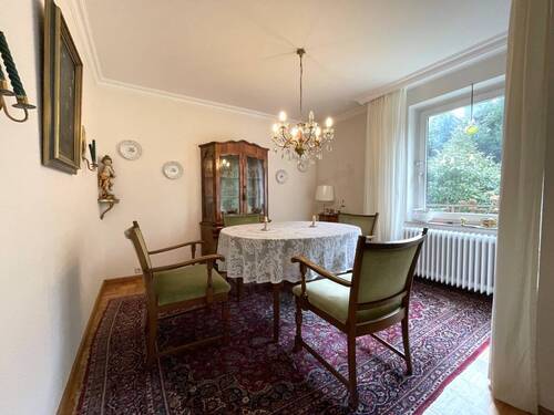 Esszimmer oder Büroecke - 