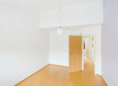 Zimmer 2 mit Balkon Zugang - 