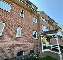 Nur mit gültigem §8-WBS anmietbar! 2,5-Zimmer-Dachgeschosswohnung mit Garage! - Lauenburg/Elbe