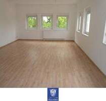 Perfekte 2-Zimmerwohnung mit großem Wohnzimmer und Duschbad in Senftenberg!