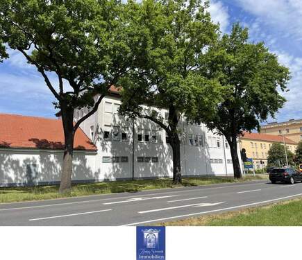 Hausansicht - 2 Zimmer Etagenwohnung zur Miete in Senftenberg