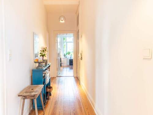 Flur - 3 Zimmer Etagenwohnung zum Kaufen in Kiel