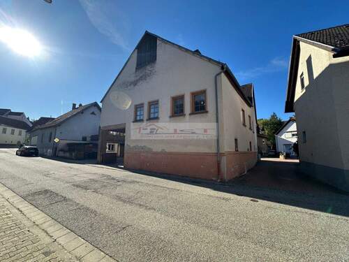 Straßenansicht - 1 Zimmer Mehrfamilienhaus, Wohnhaus zum Kaufen in Jettenbach