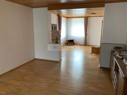 Haus 1 Wohn- und Esszimmer - 