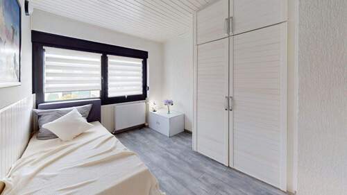 OG Zimmer 2 - Reihenmittelhaus mit 125,00 m&sup2; in Sankt Augustin zum Kaufen