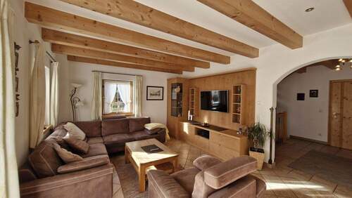 Wohnzimmer - Einfamilienhaus mit 163,00 m&sup2; in Bad Tölz zum Kaufen