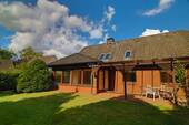 Hausansicht Garten - 6 Zimmer Einfamilienhaus zum Kaufen in Norderstedt