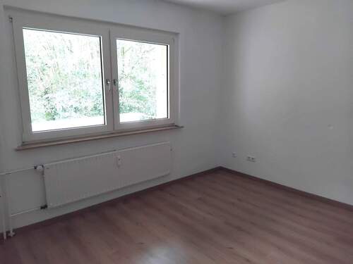 Schlafzimmer 2 - Etagenwohnung mit 66,70 m² in Gelsenkirchen zur Miete