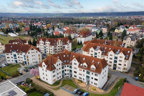 Luftbild Rückansicht Wohnanlage - 2 Zimmer Etagenwohnung zum Kaufen in Weinböhla