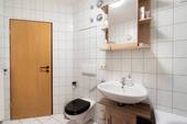 Badezimmer Ansicht 2 - 
