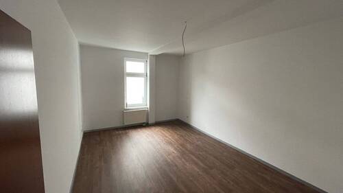 Raum4 - 