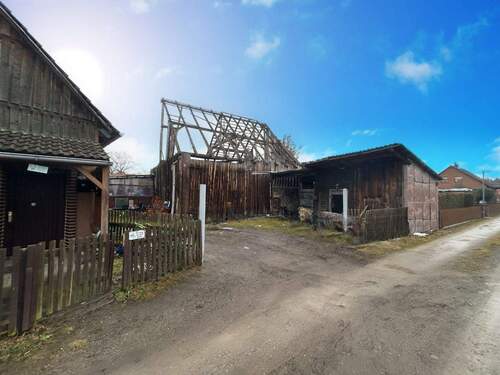  Scheune & Schuppen - 5 Zimmer Doppelhaushälfte in Winsen