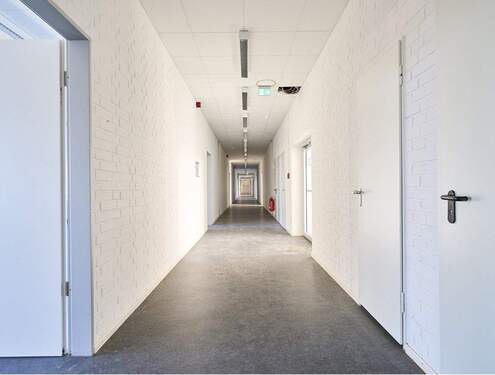 Flur - Büro in Heiligenhaus zur Miete