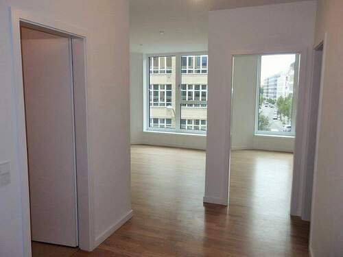 Flur /Zimmer - Etagenwohnung mit 50,00 m² in Berlin zum Kaufen