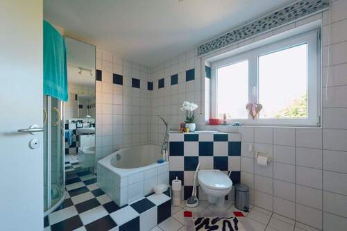 Obergeschoss, Badezimmer - 