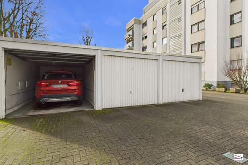 Garage - 