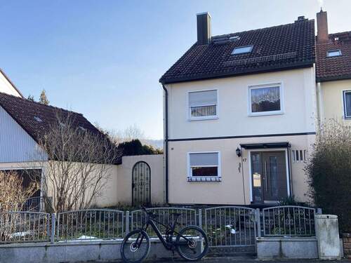 Ansicht Nord - 5 Zimmer Doppelhaushälfte zum Kaufen in Ebermannstadt